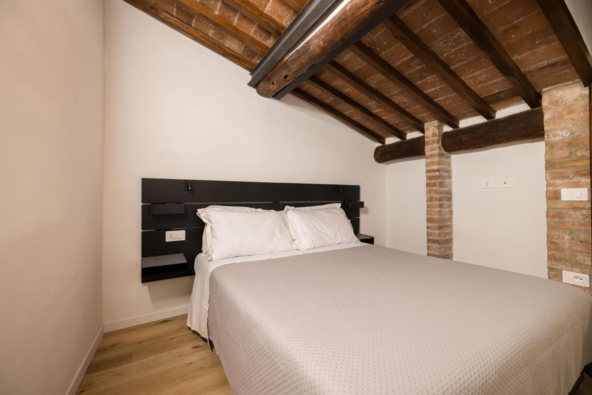 Appartamento Sui Tetti Di Ovile Sienne Extérieur photo